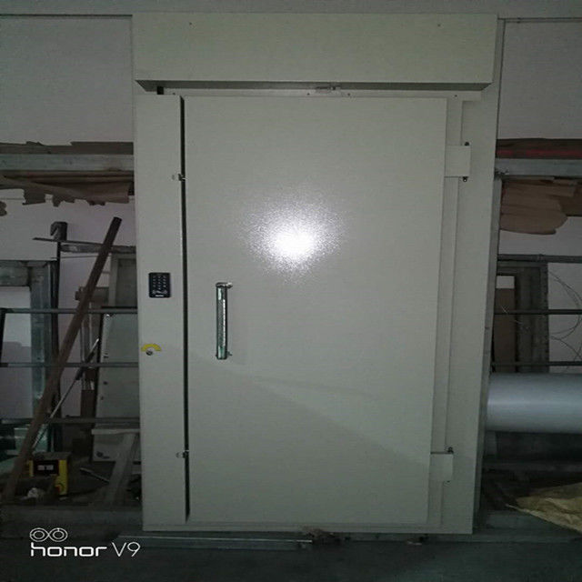 1.2m Rf Shielded Door Galvanized Steel For Emc Chamber