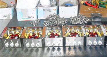 Low Pass 100VDC 1A Emi Signal Line Filters For Rf Shielding Room 2